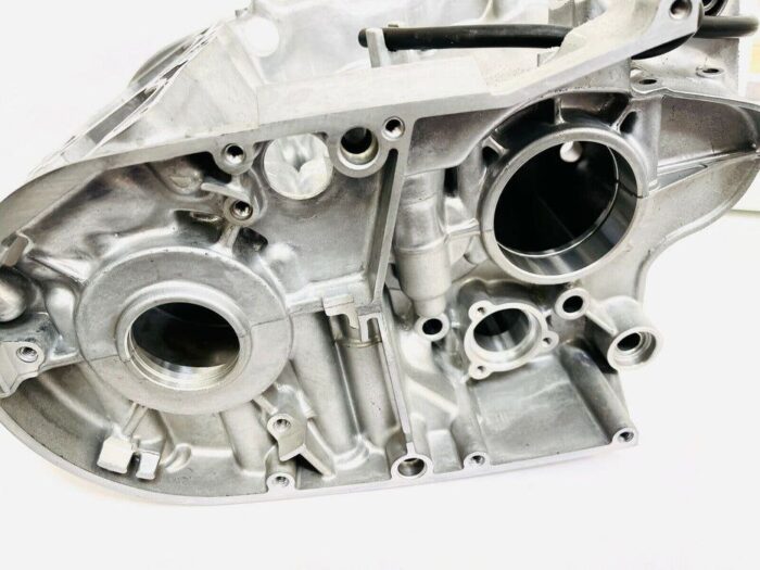 Yamaha Banshee Crank Case Cases New Genuine OEM Top Bottom Half - Image 4