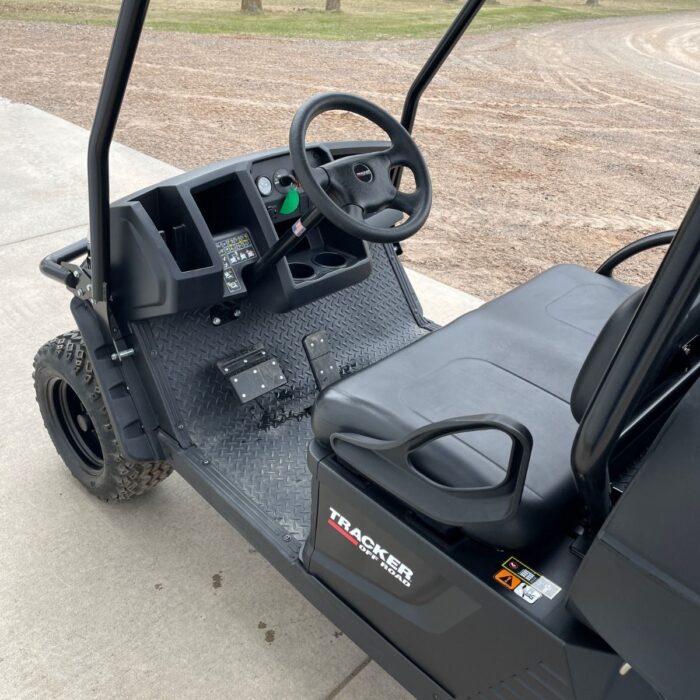 2023 Tracker Off-Road OX 400 - Image 2
