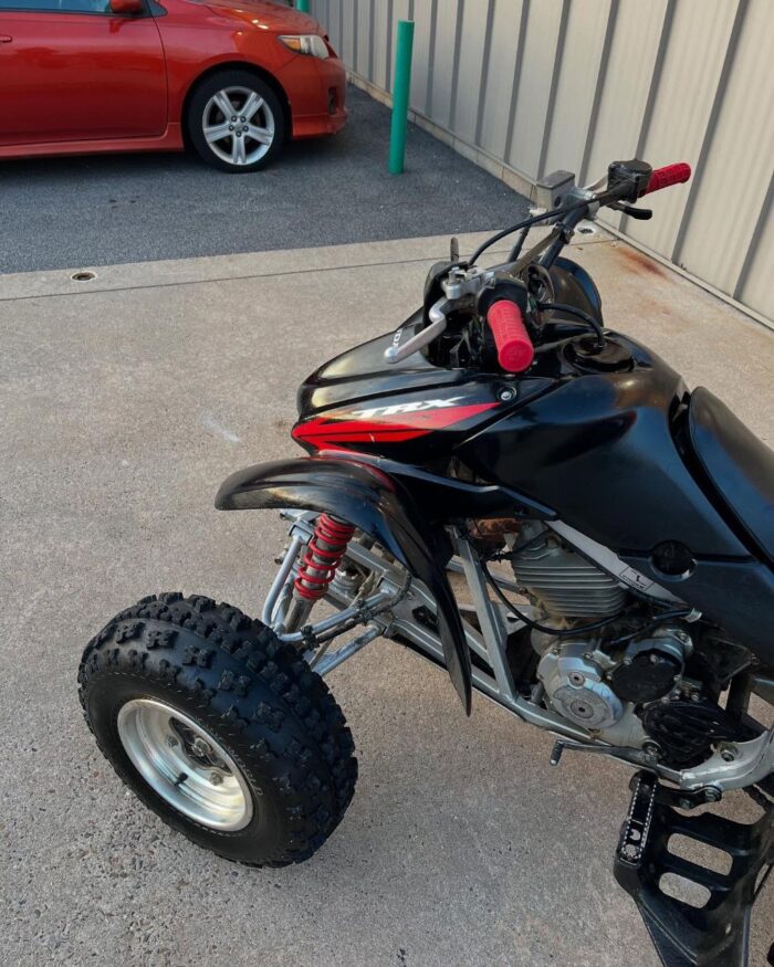 2007 Honda TRX 300ex - Image 4
