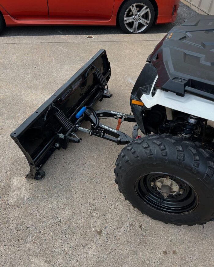 2014 Polaris Sportsman 570 EPS w/Plow - Image 5