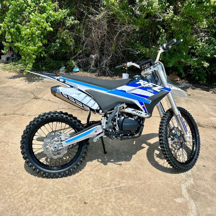 Apollo Thunder 250cc Dirt Bike - Image 18