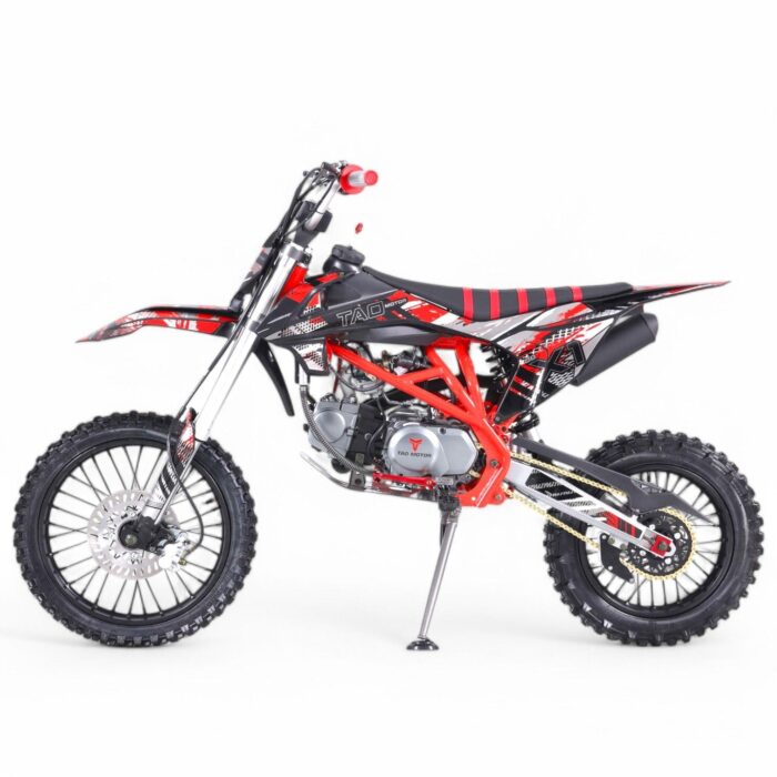 107cc 4-stroke electric start petrol dirt bike. - Image 1