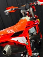 KTM EXC 300 CHAMPIONS 2025 - Image 9