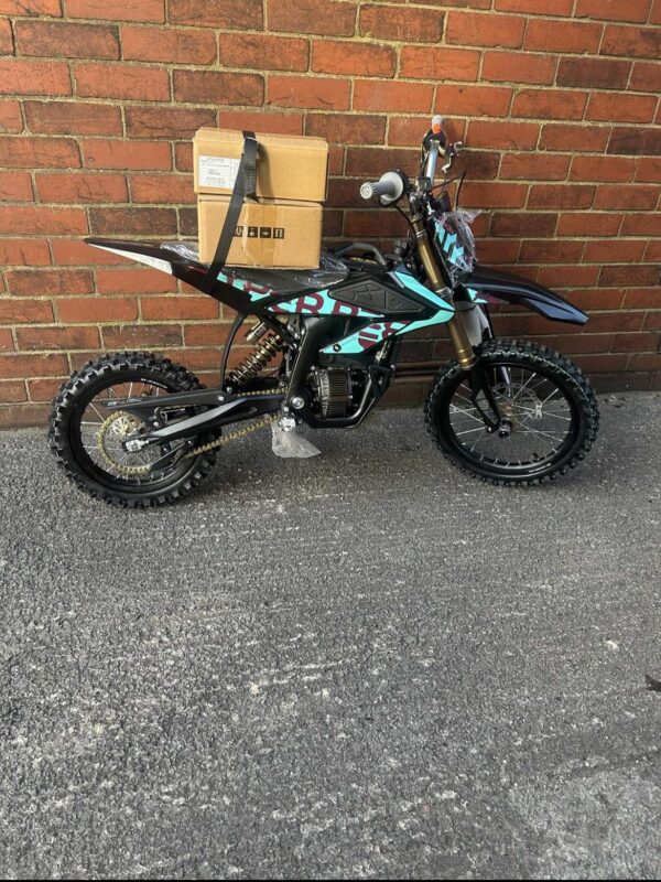 photo_5791889095628884810_w.jpg Best 2025 SUR RON HYPER BEE