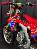 CRF 250R  2014 - Image 10