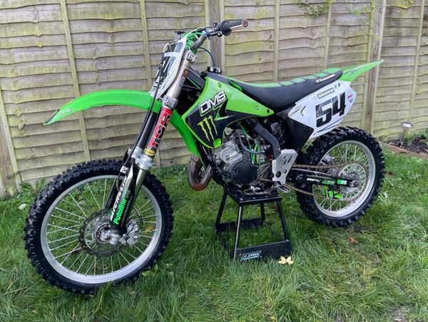 Best KAWASAKI KX 125 (144) 2005 Dirt Bike