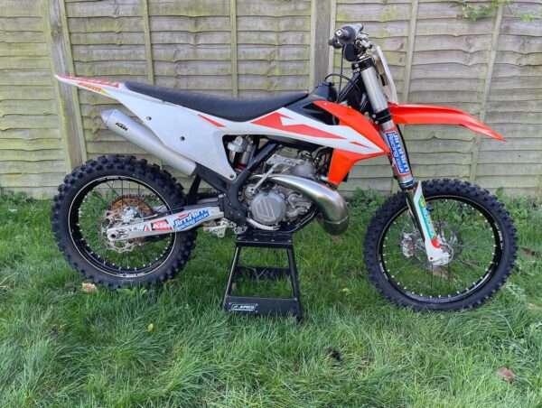 Best KTM SX 250 2019 Dirt Bike