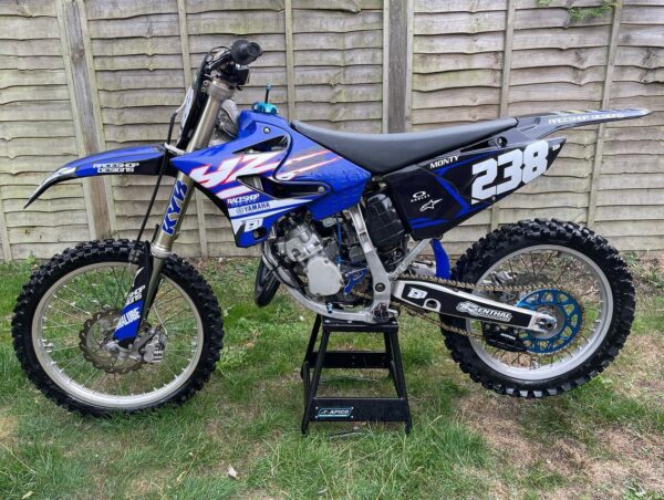 Best YAMAHA YZ 125 2006 Dirt Bike