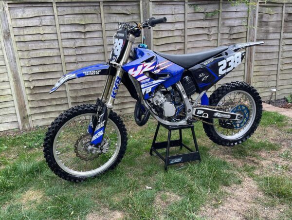 Best YAMAHA YZ 125 2006 Dirt Bike