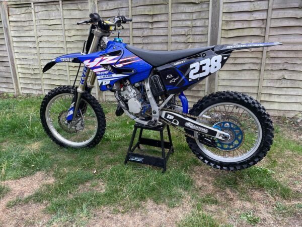Best YAMAHA YZ 125 2006 Dirt Bike