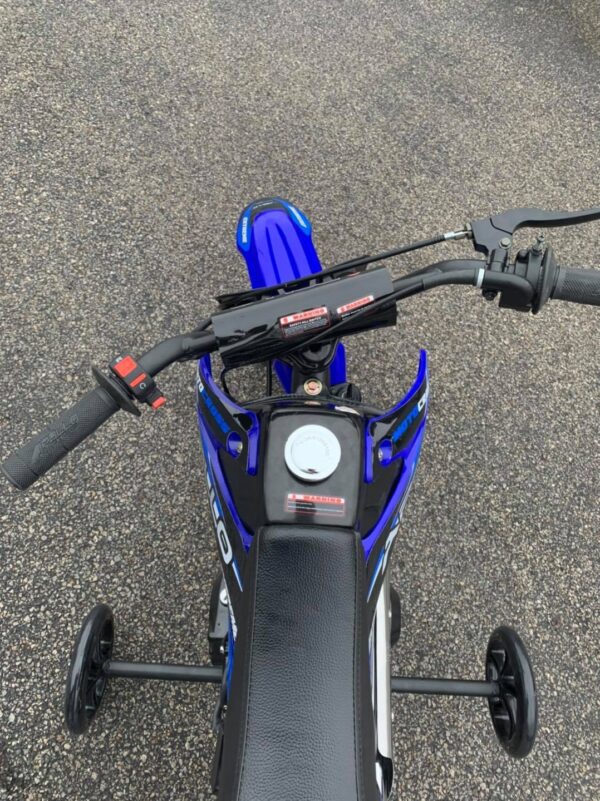 Apollo 70cc Kids Dirt Bike With Training Wheels