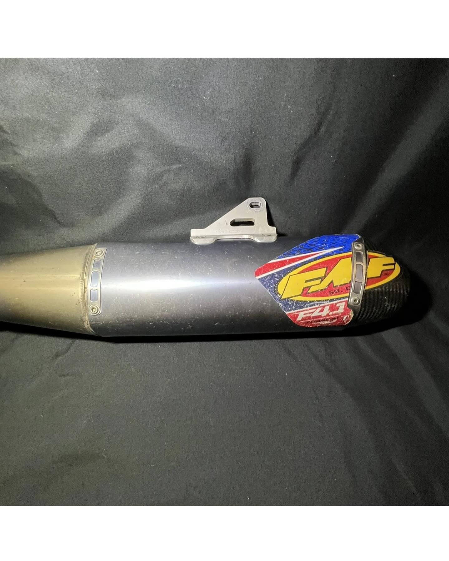 amaha YZ450F FMF 4.1 RCT Titanium/Carbon Exhaust Pipe amaha YZ450F FMF 4.1 RCT Titanium/Carbon Exhaust Pipe