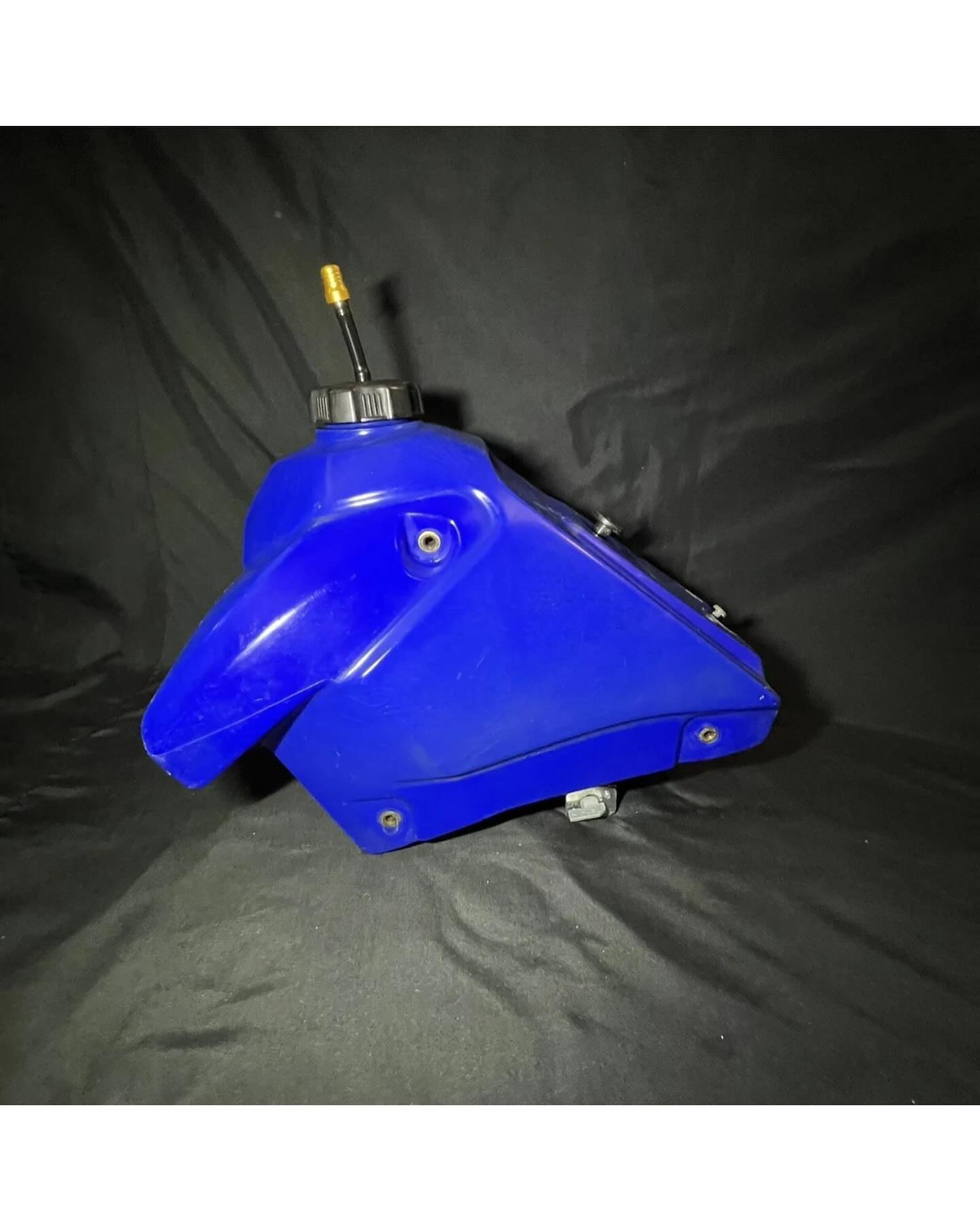 photo_6039382634690973205_w.jpg 2000-2007 Yamaha TTR 125 TTR125 Fuel Tank Complete Assembly 5HP-24110-30-00 OEM - Image 1