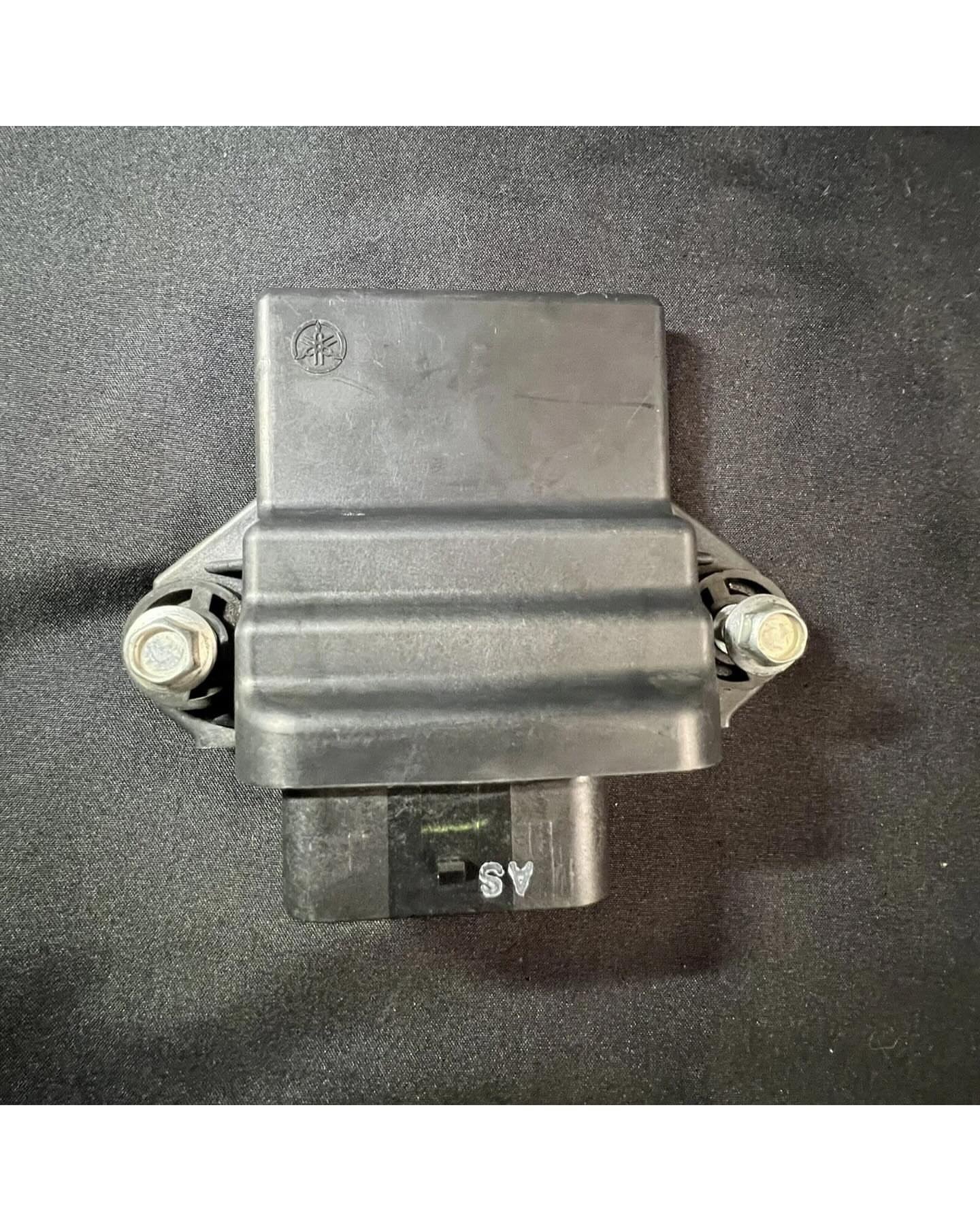 photo_6039382634690973226_w.jpg 20-22 Yamaha YZ450F YZ 450 Computer CDI ECU ECM Igniter Box B2W B2W-8591A-00-00 - Image 1