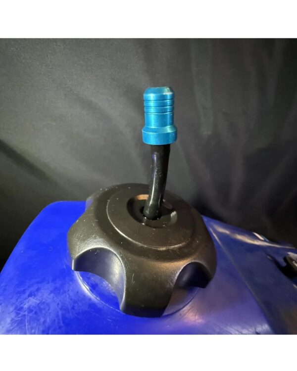 photo_6039382634690973427_w.jpg 02-21 2020 YZ125 Gas Fuel Tank OEM Screw Cap Blue 1C3-24110-90-00 Yamaha YZ 125