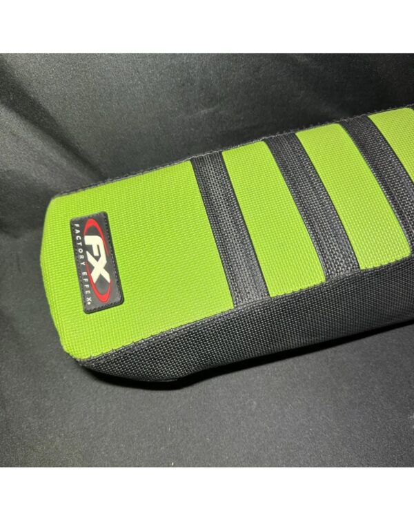 photo_6039382634690973465_w.jpg 2012-2015 Kawasaki KX450F Gripper Seat Saddle Base Foam Cover