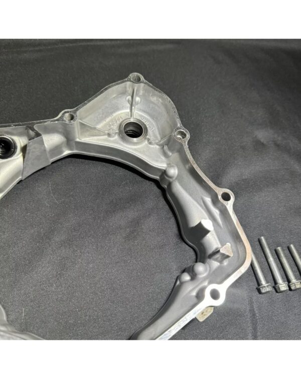 Best  OEM Yamaha YZ125 YZ125X Inner Clutch Case Water Pump Casing With Hardware 06-22