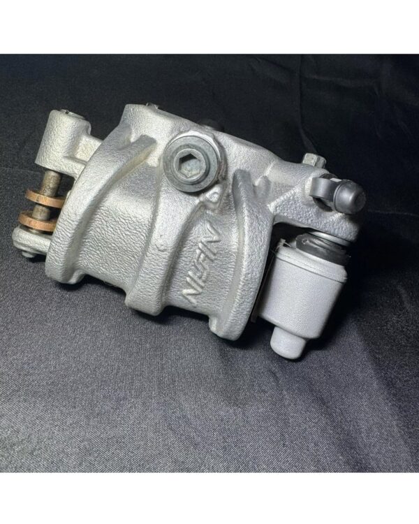 2020 16-21 YZ450F YZ 450F OEM Front Brake Caliper Bracket Pads B11-25807-00-00